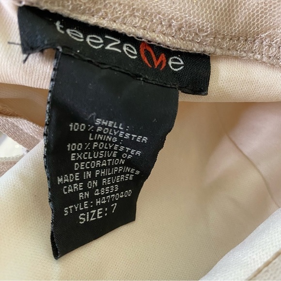 Sparkly Strapless Homecoming Special Occasion Dress Size 7 - Picture 15 of 16